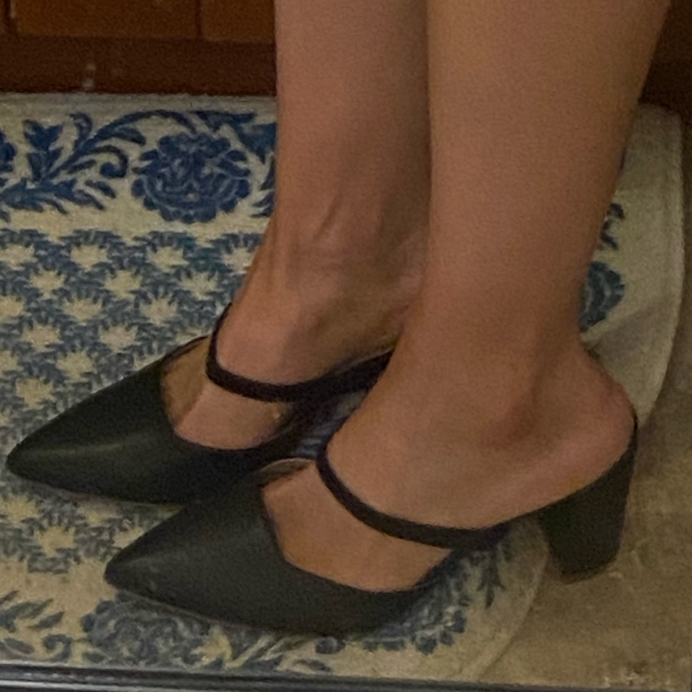 New black heels